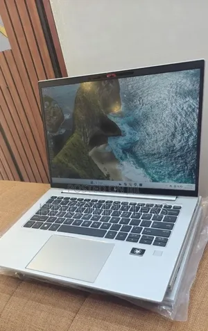 New Laptop HP EliteBook 845 G10 16GB AMD Ryzen 5 SSD 512GB