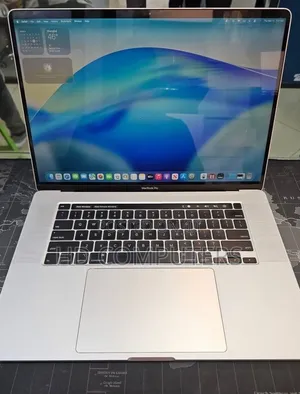 New Laptop Apple MacBook Pro 2019 32GB Intel Core i7 SSD 512GB