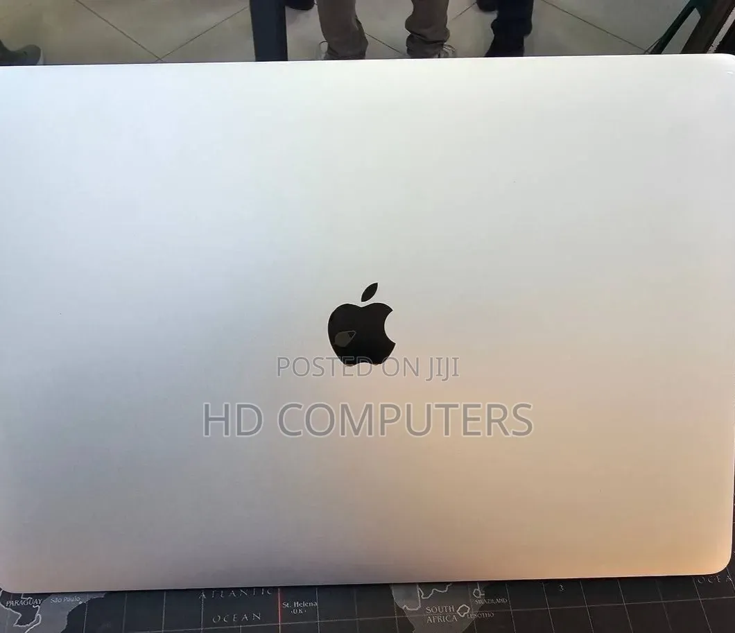 New Laptop Apple MacBook Pro 2019 32GB Intel Core i7 SSD 512GB