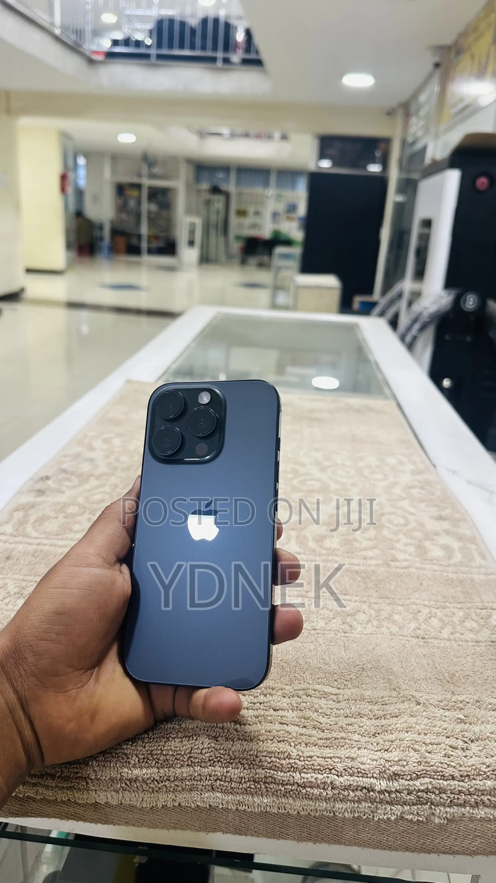 Apple iPhone 15 Pro 128 GB Blue