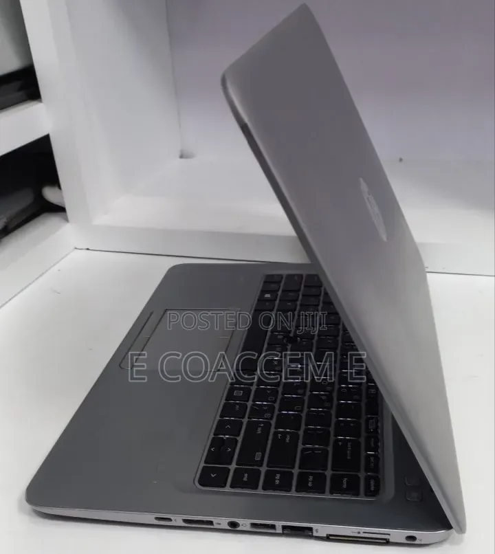 New Laptop HP 8GB Intel Core i5 SSD 256GB