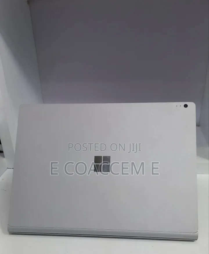 New Laptop Microsoft Surface 16GB Intel Core i7 SSD 512GB