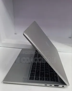 New Laptop HP 16GB AMD Ryzen 5 SSD 512GB