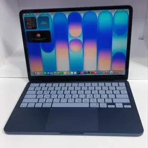 New Laptop Apple MacBook 8GB SSD 256GB