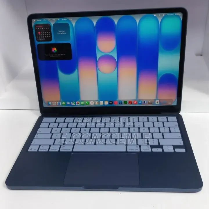 New Laptop Apple MacBook 8GB SSD 256GB