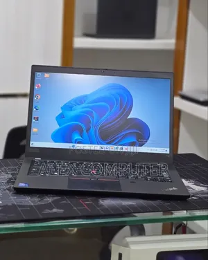 New Laptop Lenovo ThinkPad T14 G2 16GB Intel Core i7 SSD 512GB
