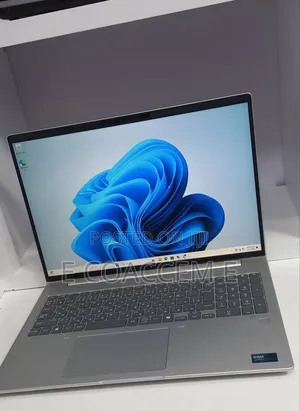 New Laptop HP EliteBook 660 G11 16GB Intel Core Ultra 7 SSD 512GB