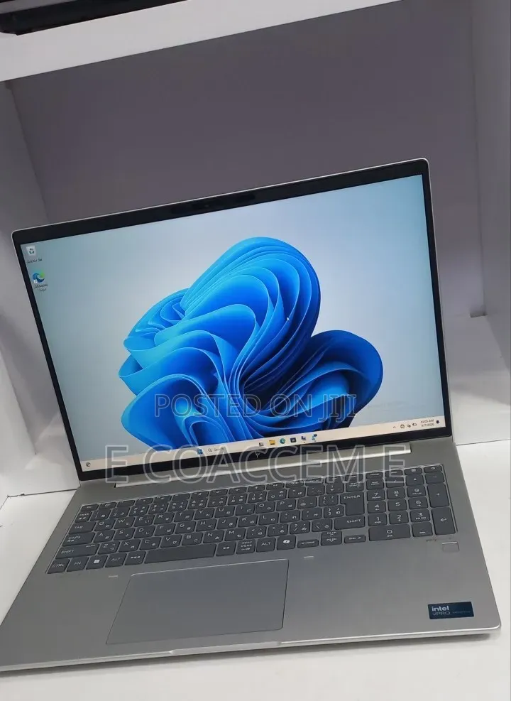 New Laptop HP EliteBook 660 G11 16GB Intel Core Ultra 7 SSD 512GB