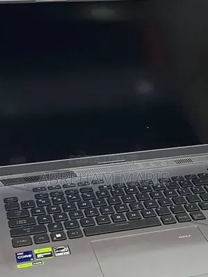 New Laptop Asus ROG Strix G15 16GB Intel Core i9 SSD 1T