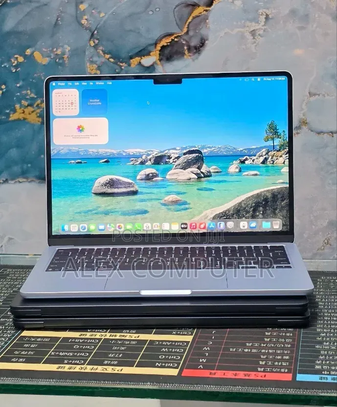 New Laptop Apple MacBook Air 2025 M4 16GB Apple M4 SSD 256GB