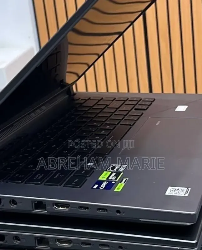 New Laptop Asus ROG Strix G15 16GB Intel Core i9 SSD 1T