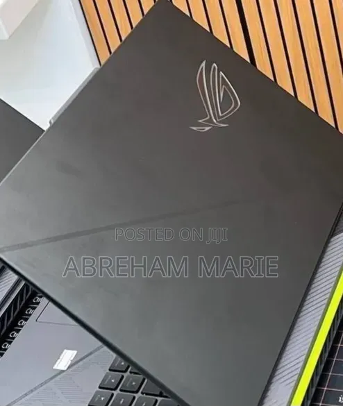 New Laptop Asus ROG Strix G15 16GB Intel Core i9 SSD 1T