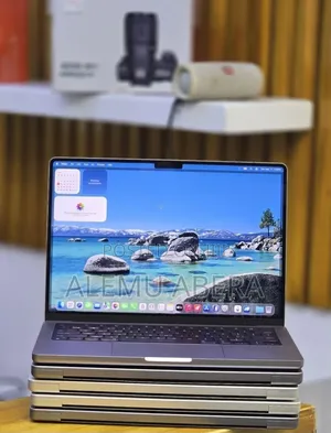 New Laptop Apple MacBook Pro 2021 M1 16GB Apple M1 Pro SSD 512GB