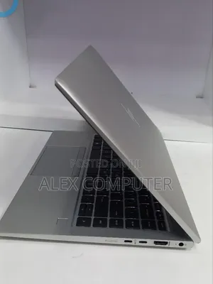 New Laptop HP EliteBook 845 G8 16GB AMD Ryzen 5 SSD 512GB