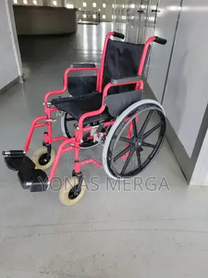 Standard wheelchair曳儿wheelchairs解囗Built With High-Strength Steel,