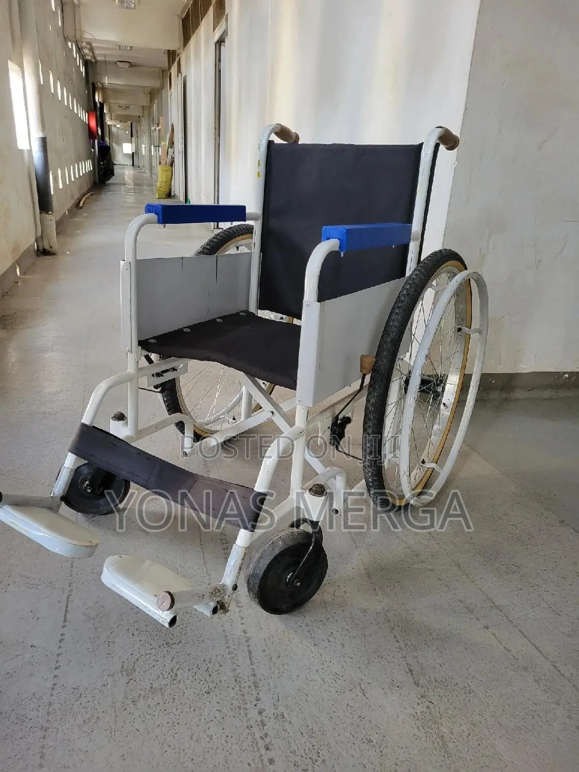 Wheelchair Offers Stability, the Heavy-Duty Construction