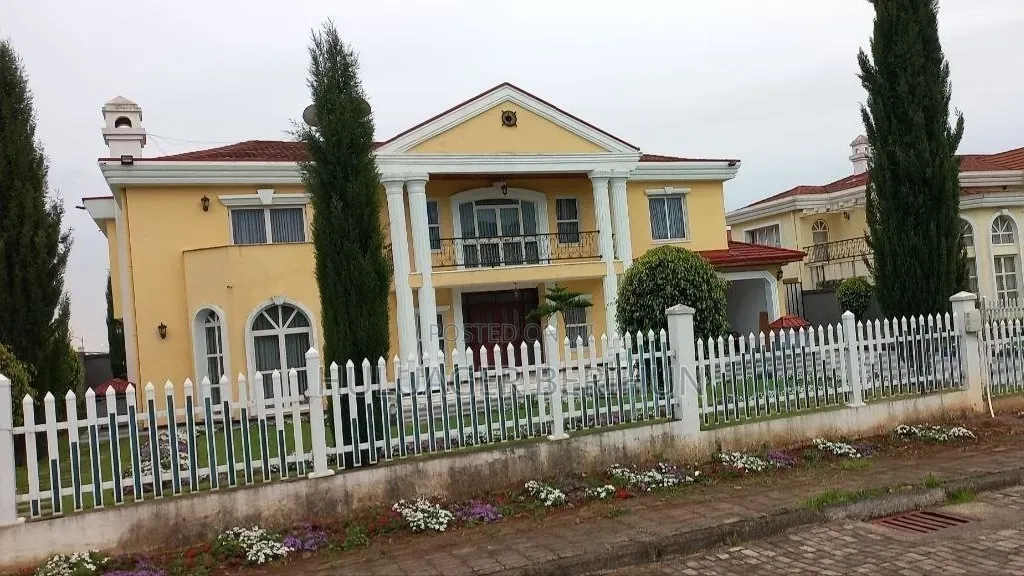 Furnished 3bdrm House in Bole for sale