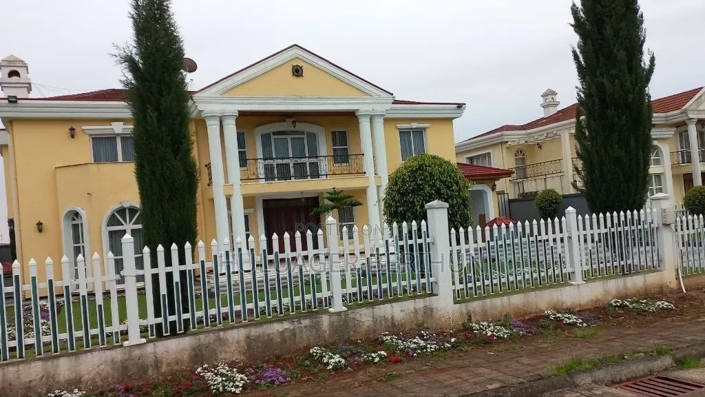 Furnished 3bdrm House in Bole for sale