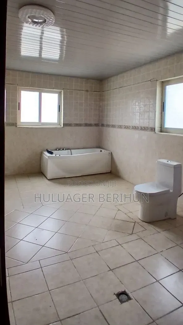 Furnished 3bdrm House in Bole for sale
