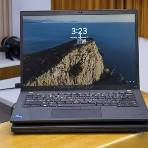 New Laptop Lenovo ThinkPad T14 16GB Intel Core i7 SSD 512GB