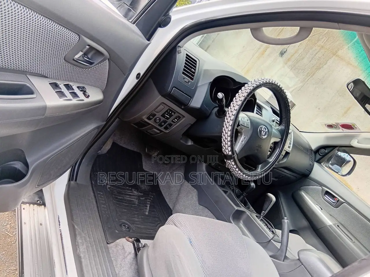 Toyota Hilux 3.0 D-4D 4x4 2013 White