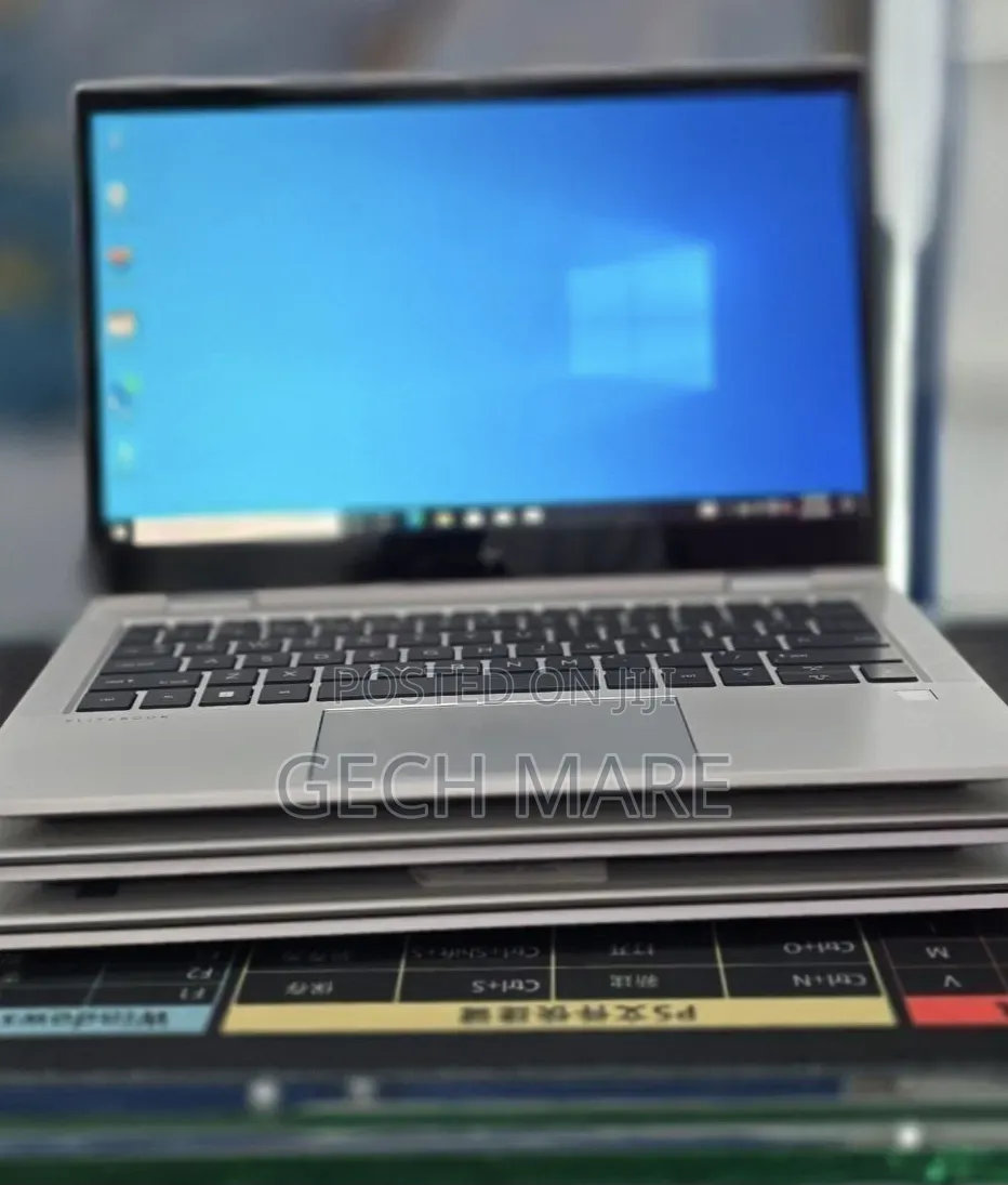 New Laptop HP EliteBook 830 G8 32GB Intel Core i7 SSD 512GB