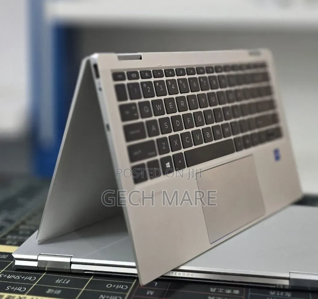 New Laptop HP Spectre 16GB Intel Core i7 SSD 512GB