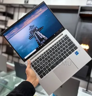 New Laptop HP EliteBook 840 16GB Intel Core i7 SSD 512GB
