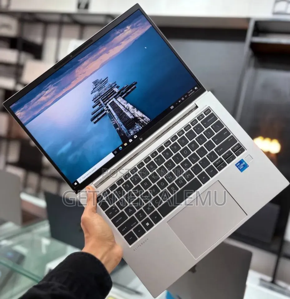New Laptop HP EliteBook 840 16GB Intel Core i7 SSD 512GB