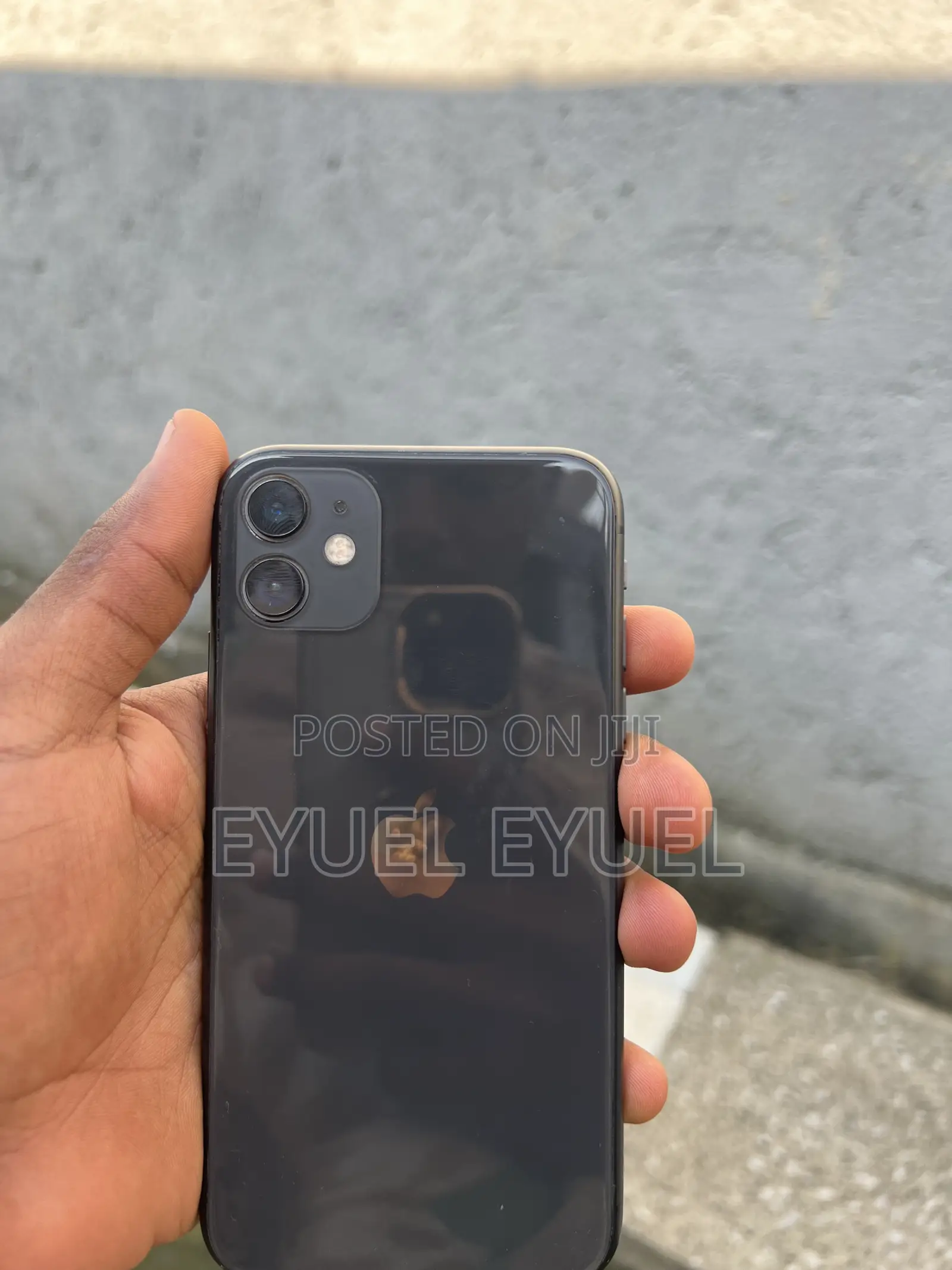 Apple iPhone 11 64 GB Black