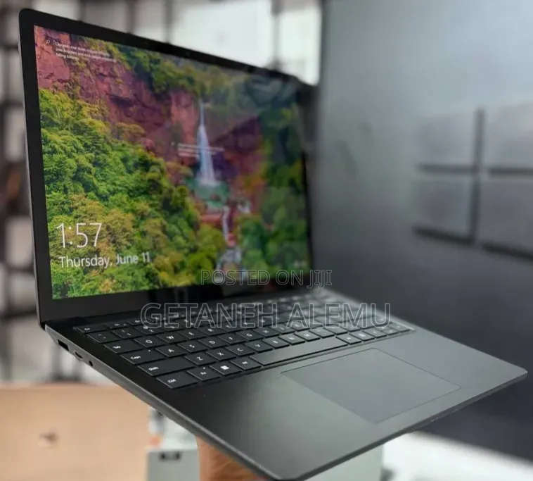 New Laptop Microsoft Surface Laptop 4 16GB Intel Core i7 SSD 512GB