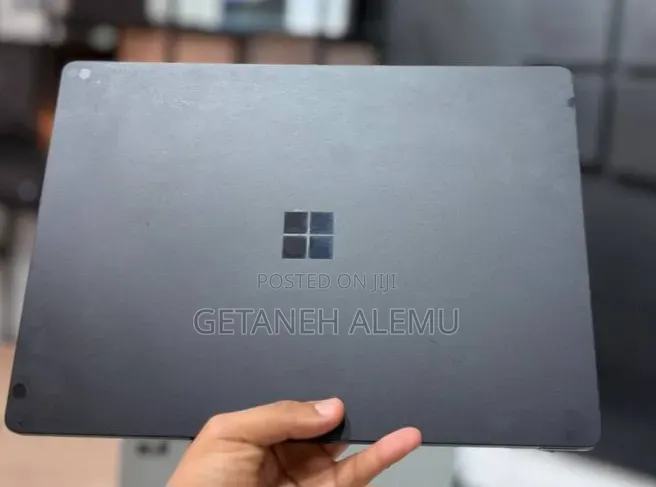 New Laptop Microsoft Surface Laptop 4 16GB Intel Core i7 SSD 512GB