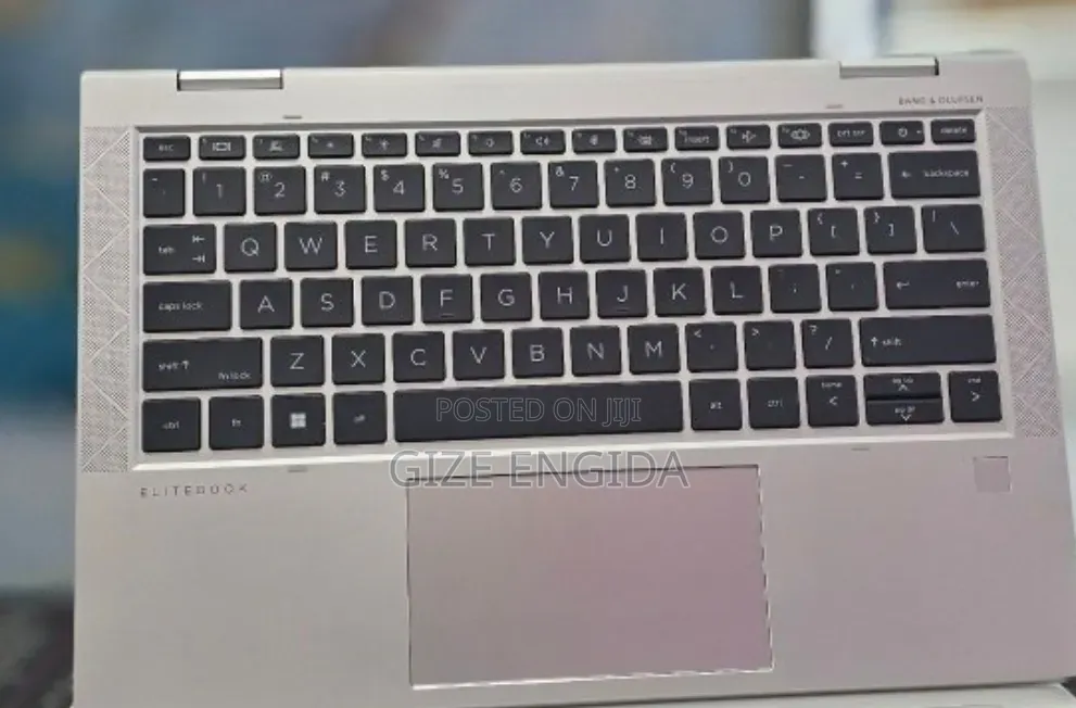 New Laptop HP EliteBook 830 G8 32GB Intel Core i7 SSD 512GB