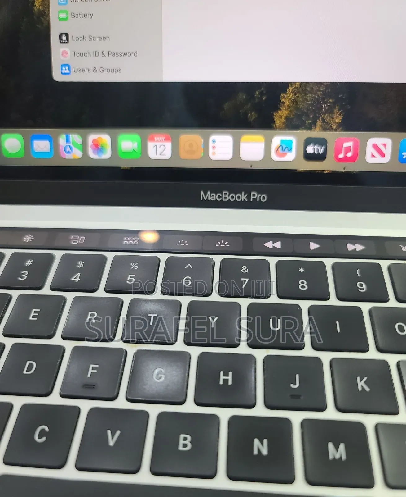 New Laptop Apple MacBook Pro 2021 M1 16GB Apple M1 Pro SSD 256GB