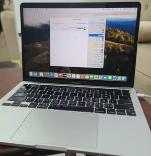 New Laptop Apple MacBook Pro 2021 M1 16GB Apple M1 Pro SSD 256GB
