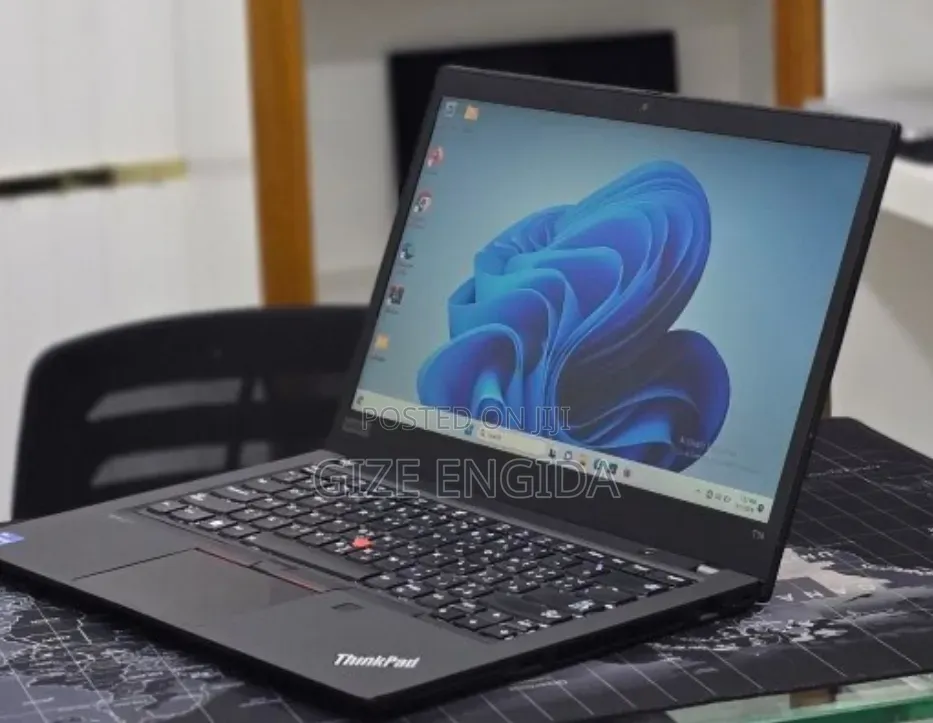 New Laptop Lenovo ThinkPad T14 16GB Intel Core i7 SSD 512GB