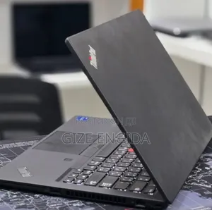 New Laptop Lenovo ThinkPad T14 16GB Intel Core i7 SSD 512GB