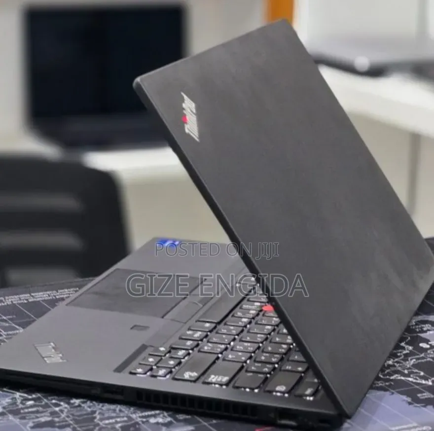 New Laptop Lenovo ThinkPad T14 16GB Intel Core i7 SSD 512GB