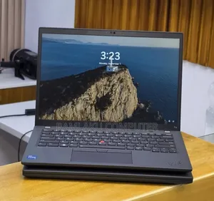 New Laptop Lenovo ThinkPad T14 G4 16GB Intel Core i7 SSD 512GB