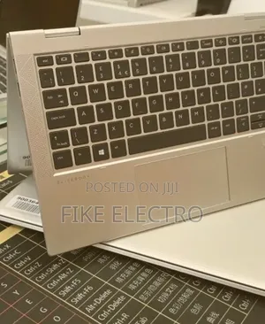 New Laptop HP EliteBook 830 G8 16GB Intel Core i5 SSD 512GB