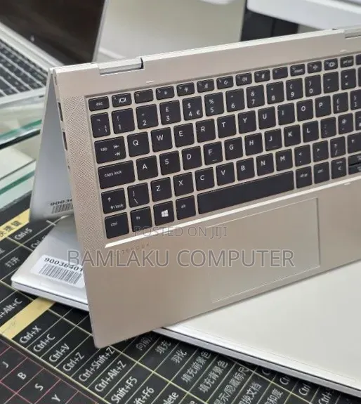 New Laptop HP EliteBook 830 G8 16GB Intel Core i5 SSD 512GB