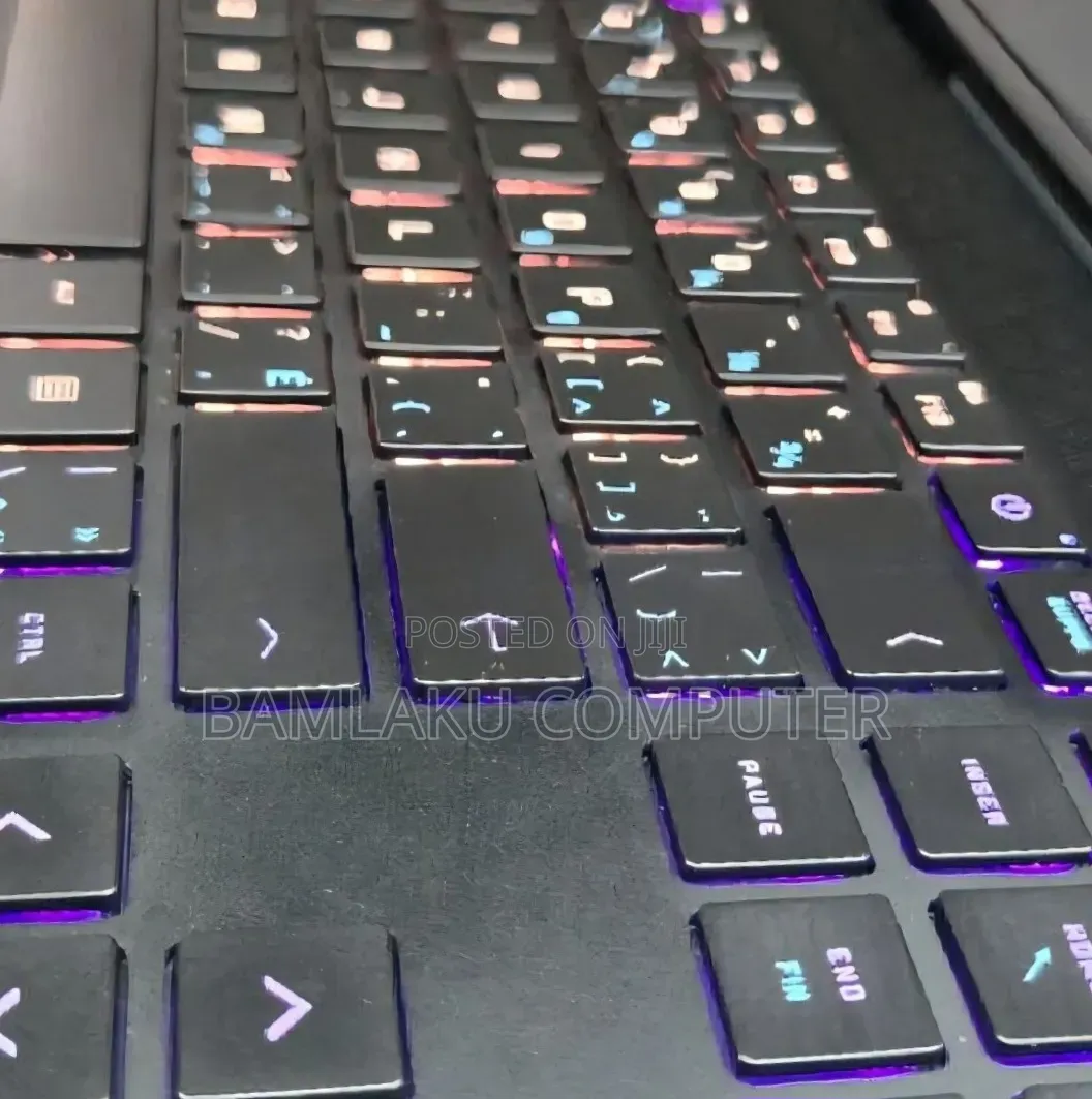 New Laptop HP Omen 16 16GB Intel Core i7 SSD 512GB