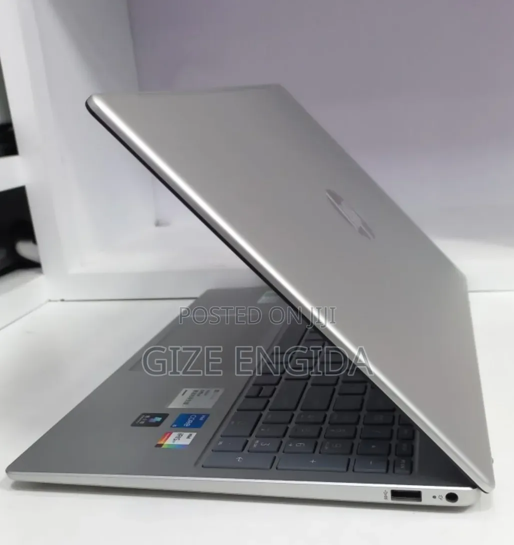 New Laptop HP Stream Notebook 16GB Intel Core i5 SSD 1T