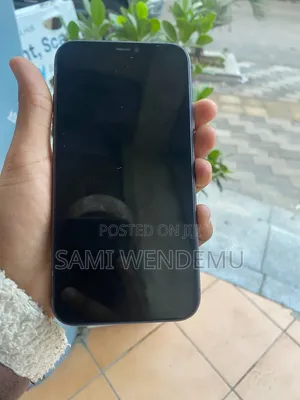 Apple iPhone 11 64 GB Black