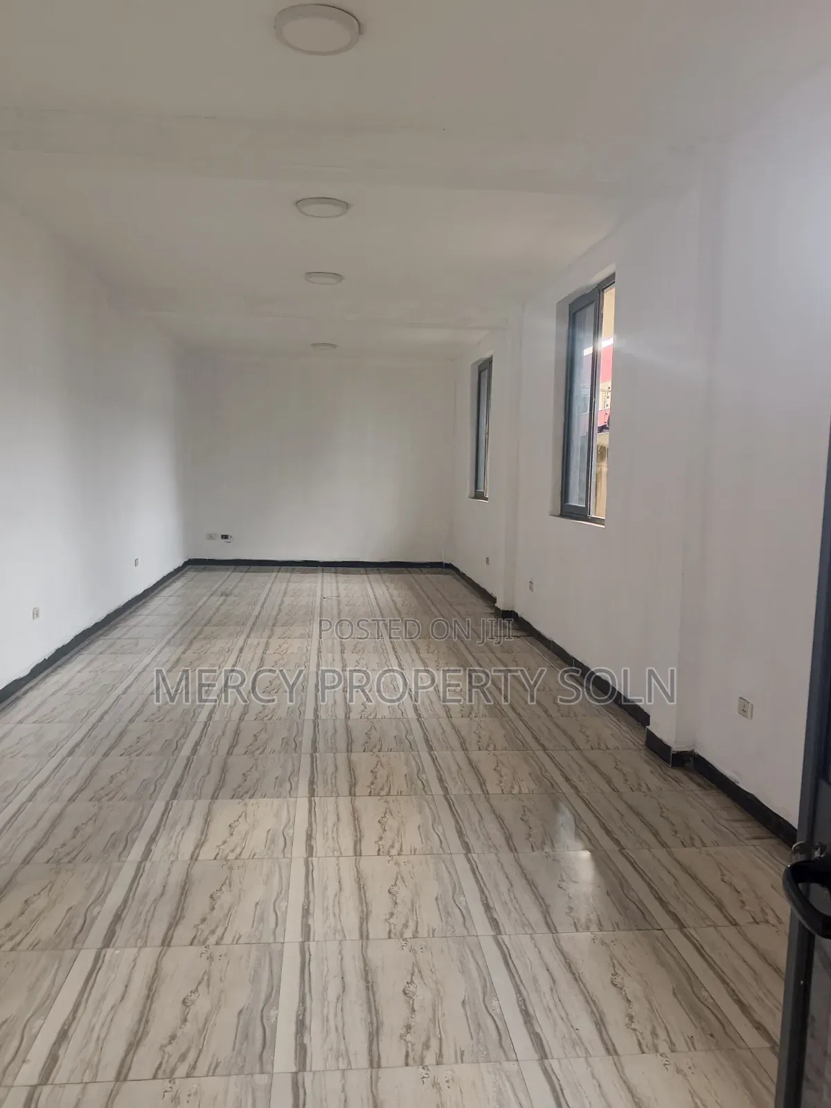 Warehouse for Rent in Kaliti AA With 7 Room Office 315kv Power