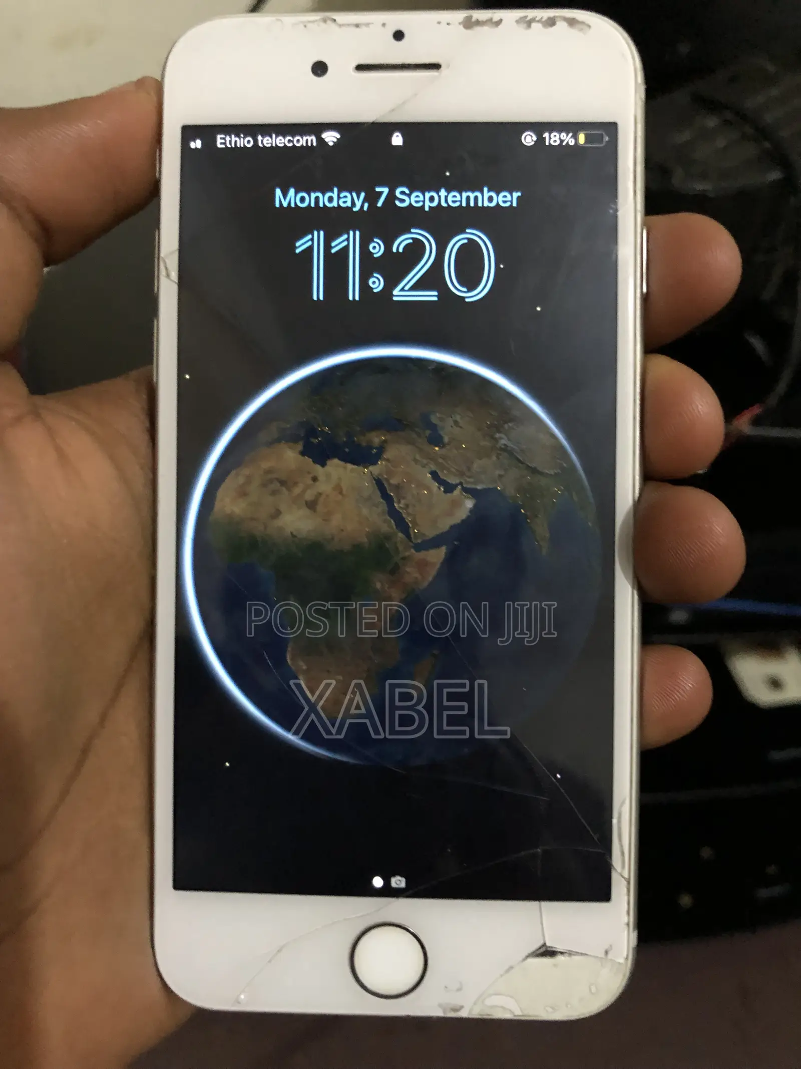 Apple iPhone 8 64 GB White