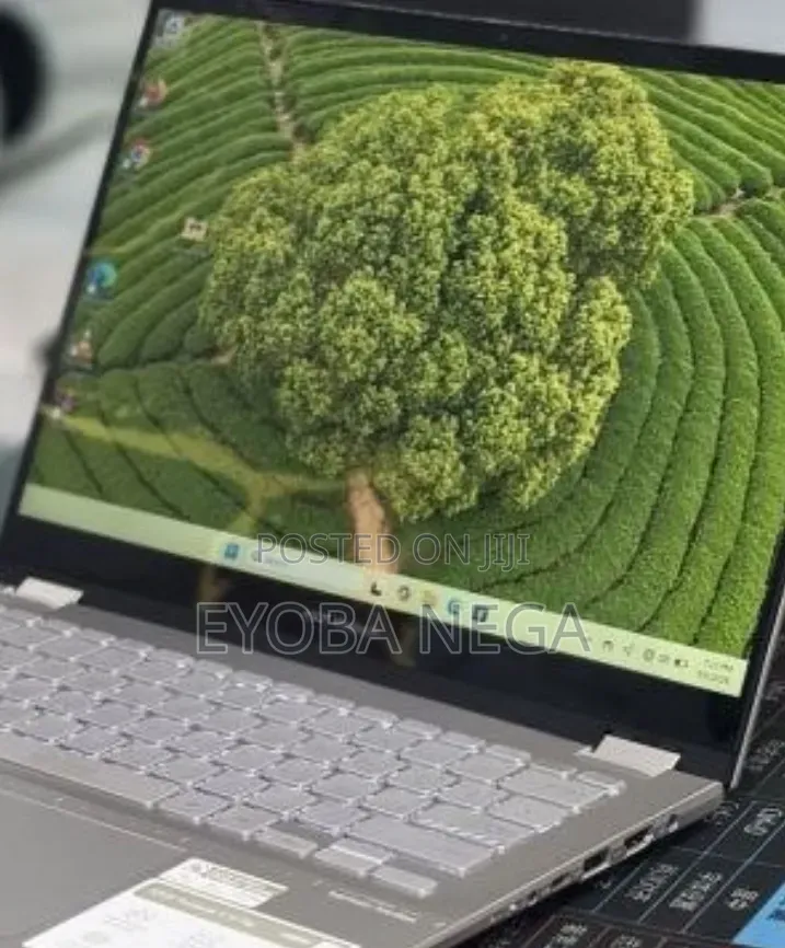 New Laptop Asus Vivobook 14 16GB Intel Core i9 SSD 1T