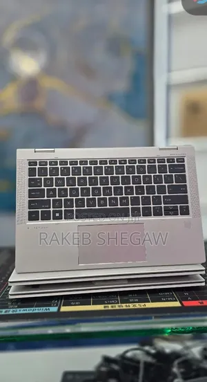 New Laptop HP EliteBook 830 G8 32GB Intel Core i7 SSD 512GB
