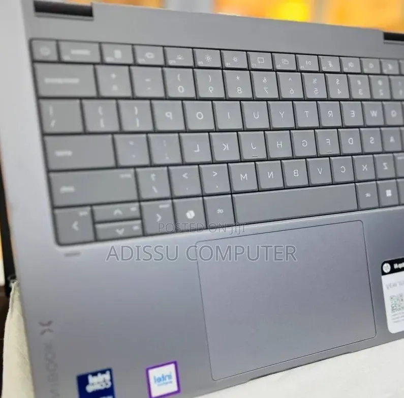 New Laptop HP OmniBook X Flip 14" 16GB Intel Core Ultra 7 SSD 1T