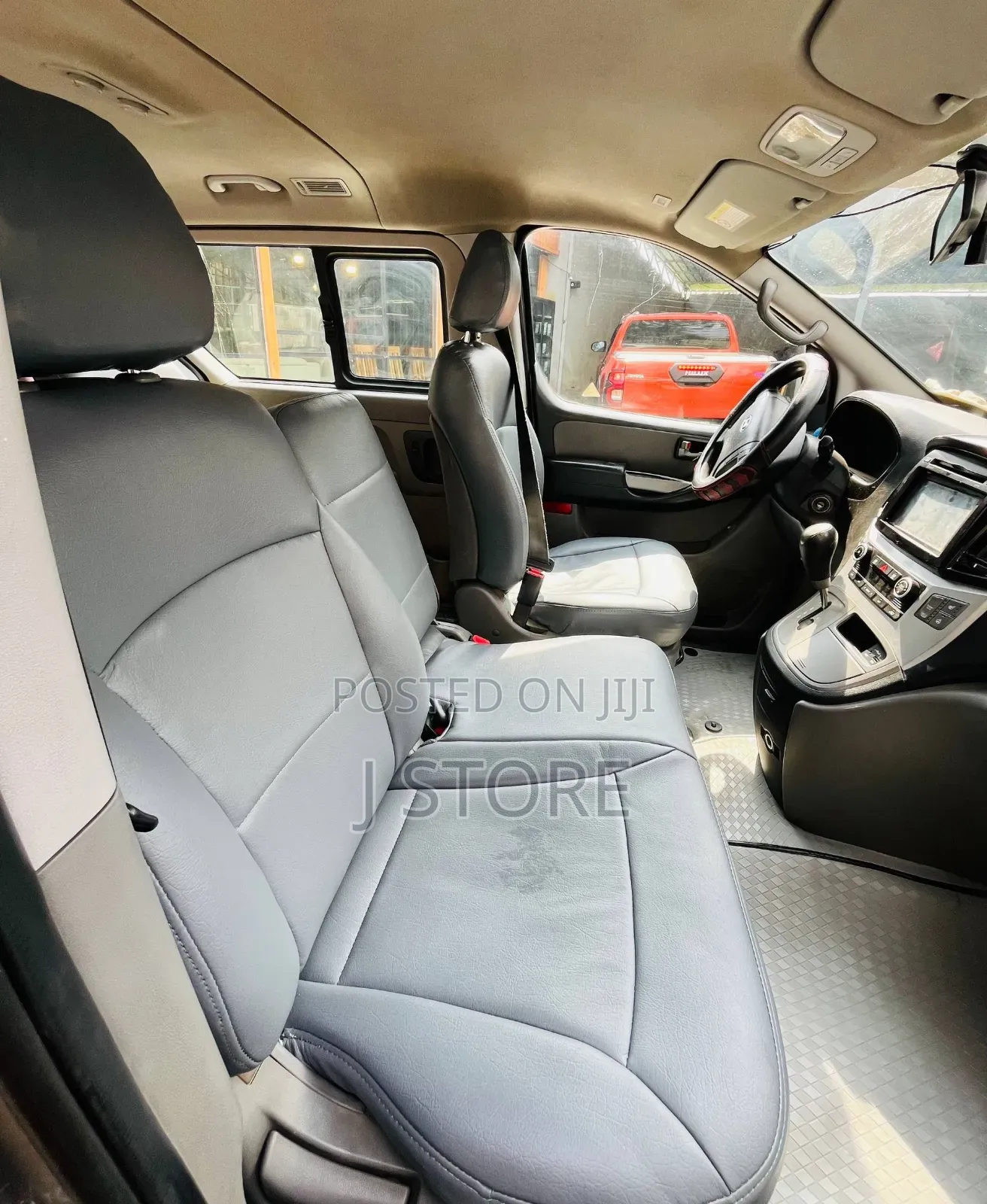 Hyundai Starex 2015 Grey